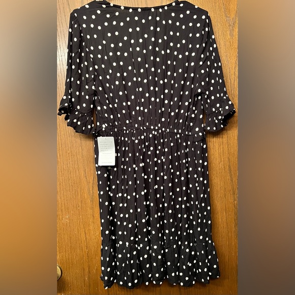🆕 Angie Black and White Polka Dot Dress, elastic waist Women’s Med NWT - Picture 5 of 8